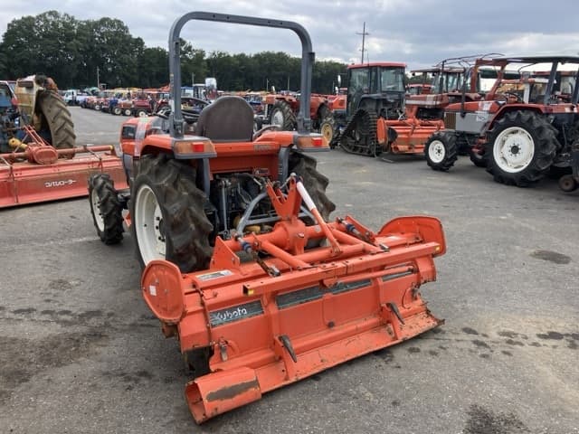 Tractor — Auction (lot 8461-2150)