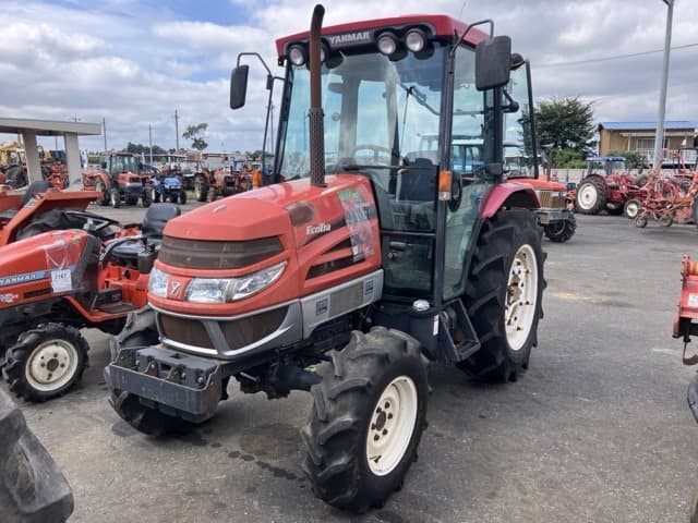 Tractor — Auction (lot 8461-2152)