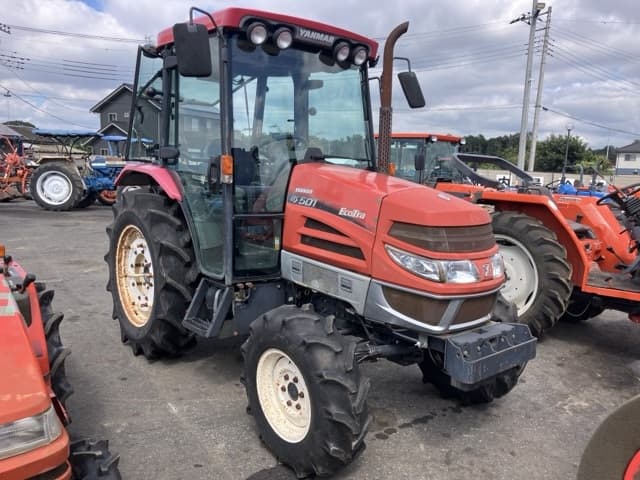 Tractor — Auction (lot 8461-2152)