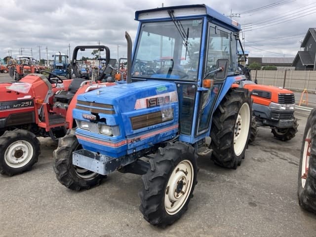 Tractor — Auction (lot 8461-2153)