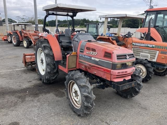 Tractor — Auction (lot 8461-2157)