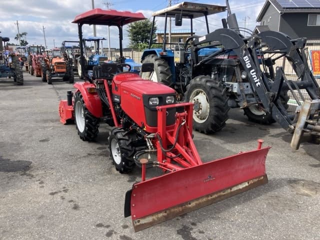 Tractor — Auction (lot 8461-2159)