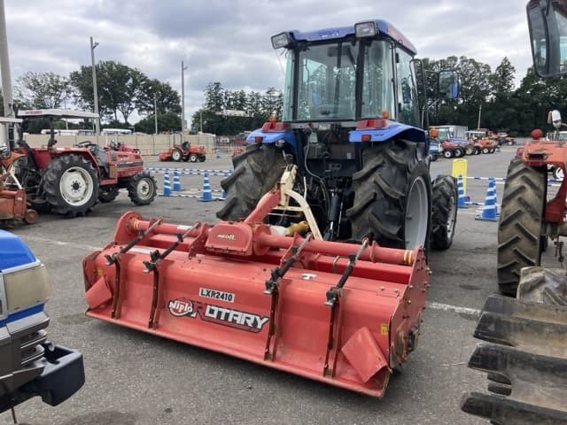Tractor — Auction (lot 8461-2160)