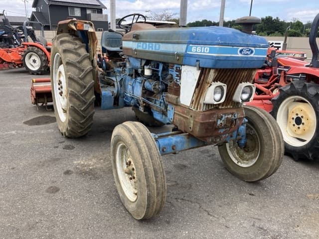 Tractor — Auction (lot 8461-2165)