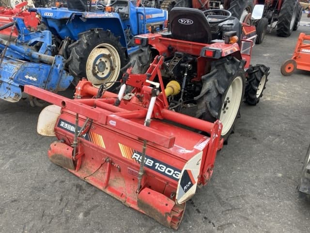 Tractor — Auction (lot 8461-2166)