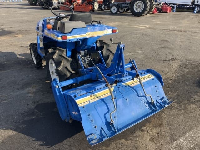 Tractor — Auction (lot 8461-2173)