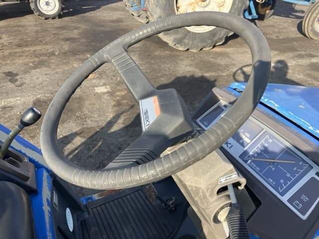 Tractor — Auction (lot 8461-2173)