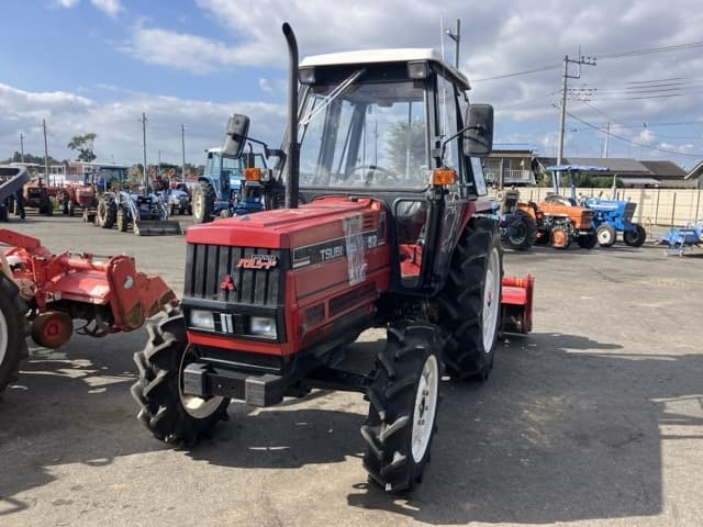 Tractor — Auction (lot 8461-2177)
