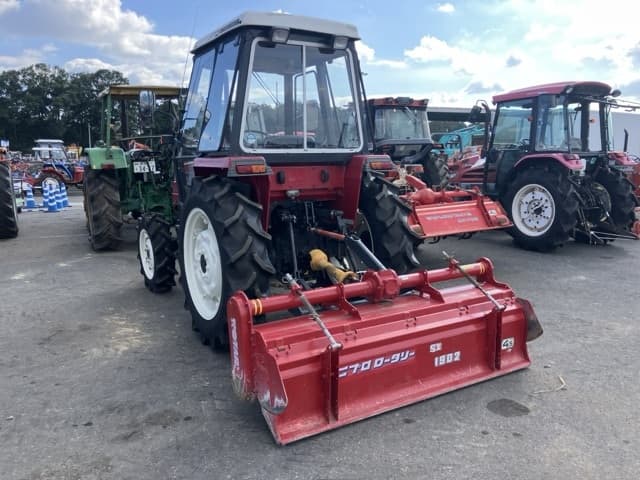 Tractor — Auction (lot 8461-2177)