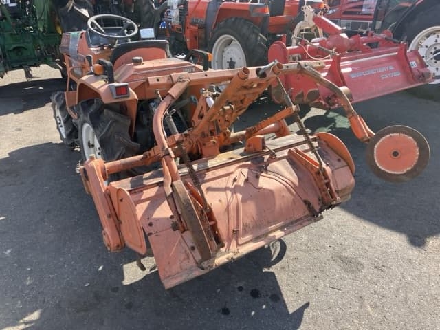 Tractor — Auction (lot 8461-2178)