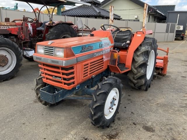 Tractor — Auction (lot 8461-2181)