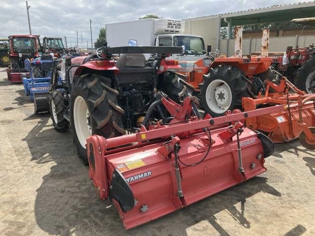 Tractor — Auction (lot 8461-2183)