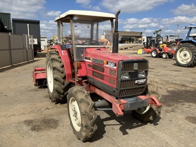 Tractor — Auction (lot 8461-2185)