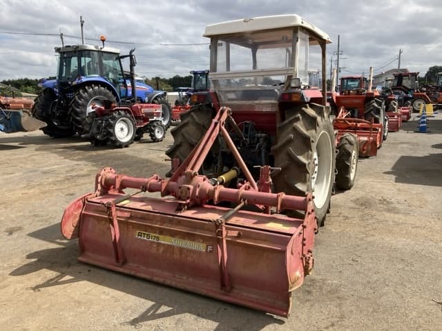 Tractor — Auction (lot 8461-2185)