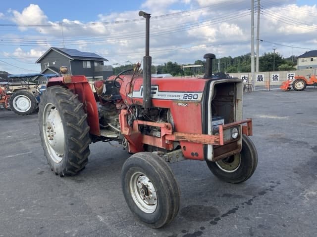 Tractor — Auction (lot 8461-2187)