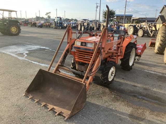 Tractor — Auction (lot 8461-2191)