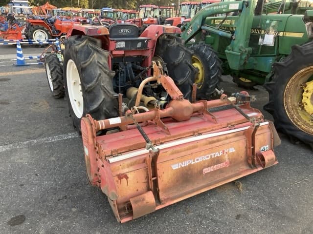 Tractor — Auction (lot 8461-2193)