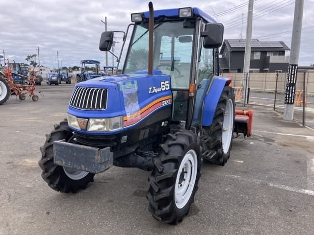 Tractor — Auction (lot 8461-2195)