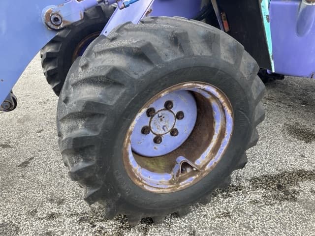 MINI WHEEL LOADER — Auction (lot 8461-220)