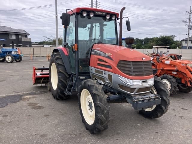 Tractor — Auction (lot 8461-2204)