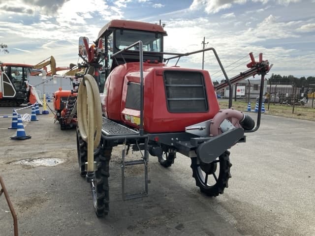 HIGH CLEARANCE BOOM SPRAYER — Auction (lot 8461-2207)