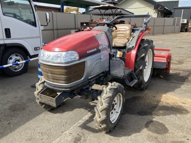 Tractor — Auction (lot 8461-2209)
