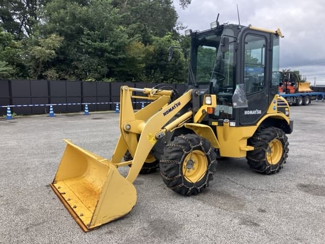 MINI EXCAVATOR — Auction (lot 8461-221)