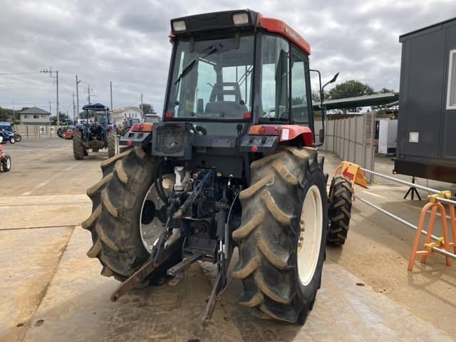 Tractor — Auction (lot 8461-2212)