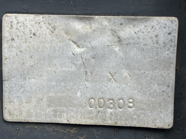Tractor — Auction (lot 8461-2213)