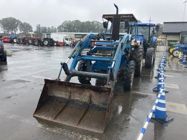 Tractor — Auction (lot 8461-2218)