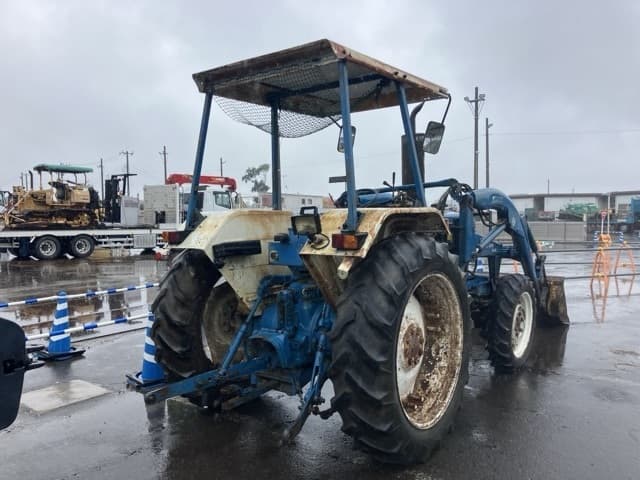 Tractor — Auction (lot 8461-2218)