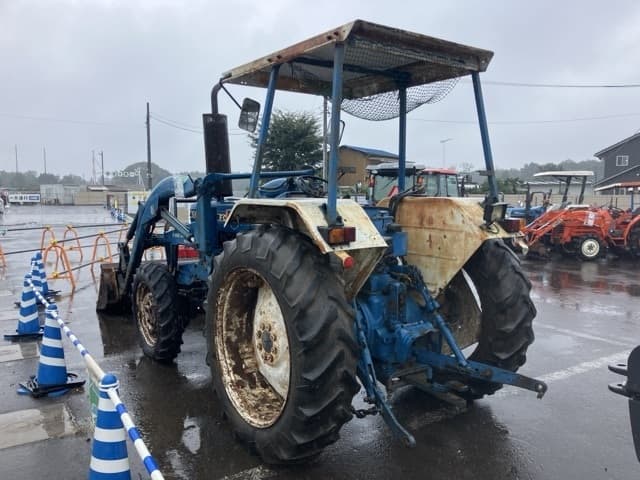 Tractor — Auction (lot 8461-2218)
