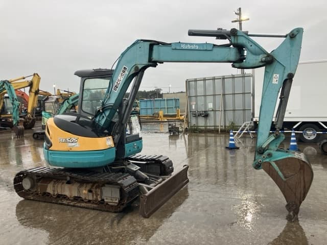 MINI EXCAVATOR — Auction (lot 8461-222)