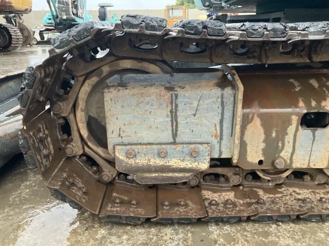 MINI EXCAVATOR — Auction (lot 8461-222)