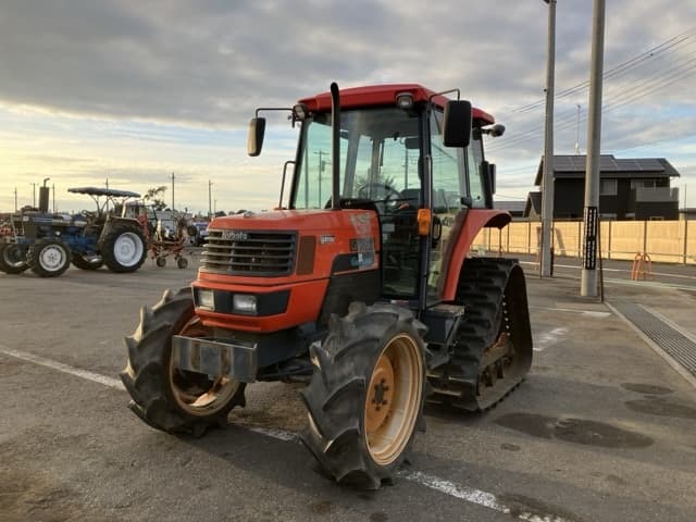 Tractor — Auction (lot 8461-2220)