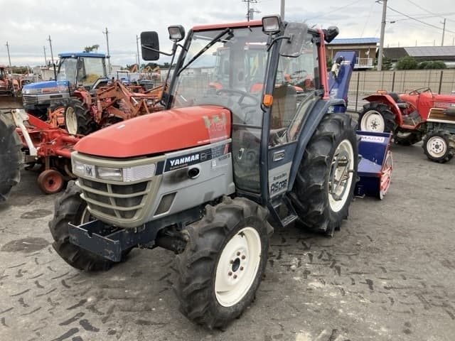 Tractor — Auction (lot 8461-2225)