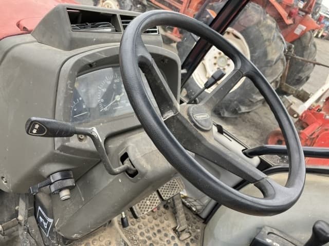 Tractor — Auction (lot 8461-2225)