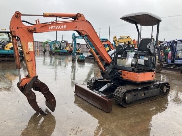 MINI EXCAVATOR — Auction (lot 8461-224)