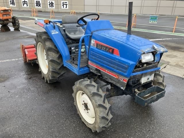 Tractor — Auction (lot 8461-2241)