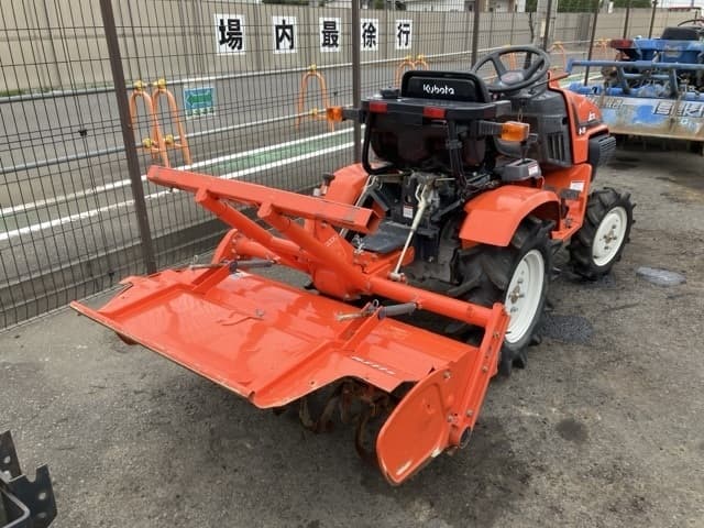 Tractor — Auction (lot 8461-2245)