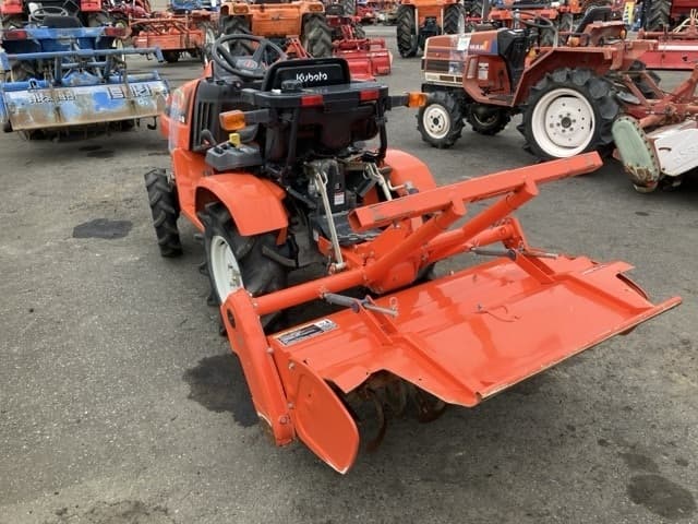 Tractor — Auction (lot 8461-2245)