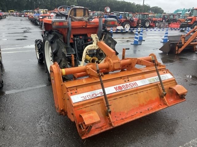 Tractor — Auction (lot 8461-2246)