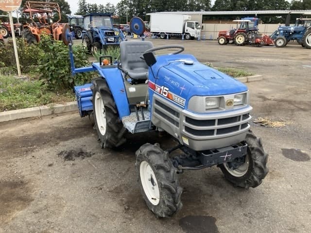 Tractor — Auction (lot 8461-2249)