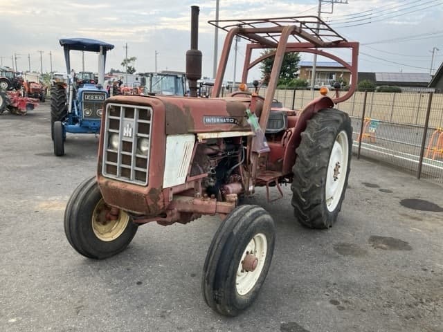 Tractor — Auction (lot 8461-2257)