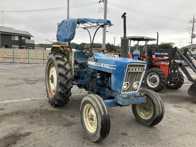 Tractor — Auction (lot 8461-2259)