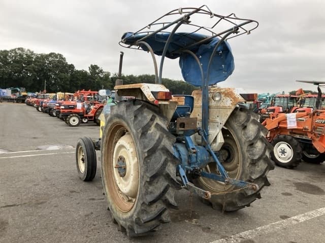 Tractor — Auction (lot 8461-2259)
