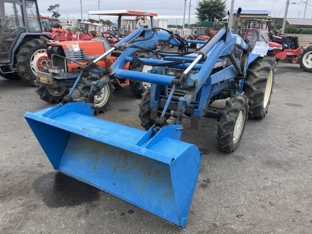 Tractor — Auction (lot 8461-2263)