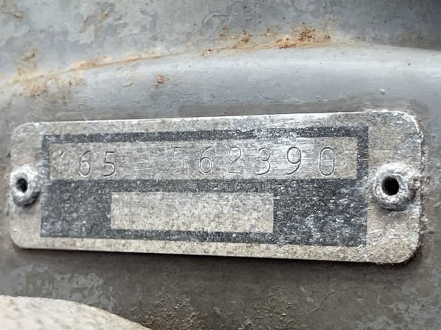 Tractor — Auction (lot 8461-2264)