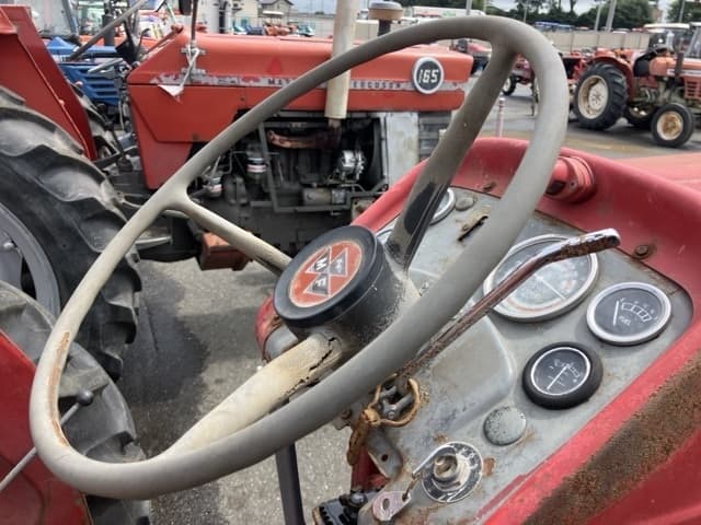 Tractor — Auction (lot 8461-2264)