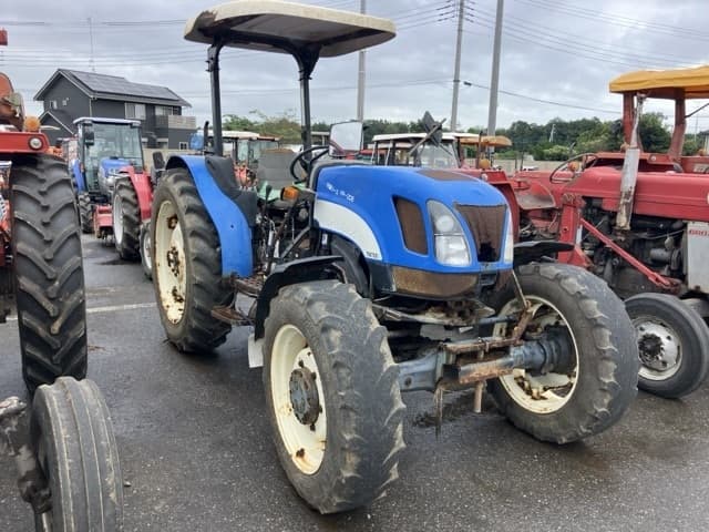Tractor — Auction (lot 8461-2267)